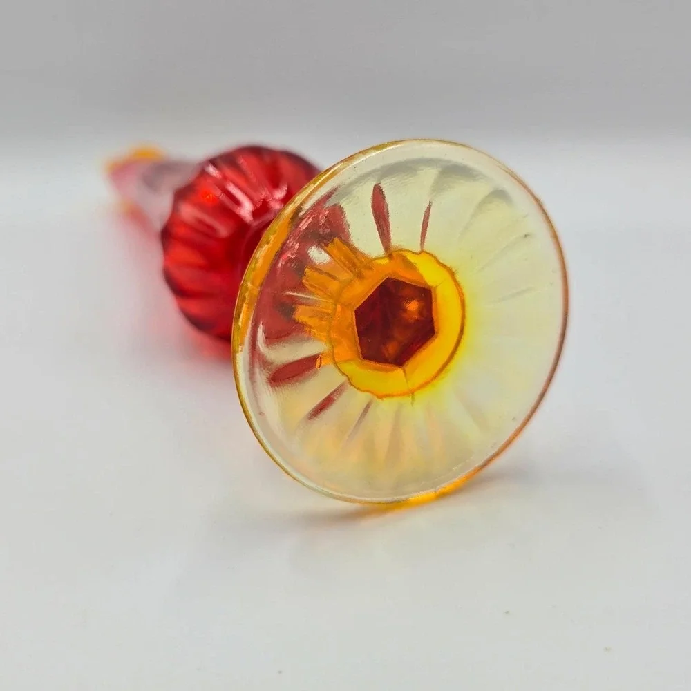 Vintage L.E. Smith Amberina Swung Vase Ribbed Pedestal MCM UV Cadmium 11.75